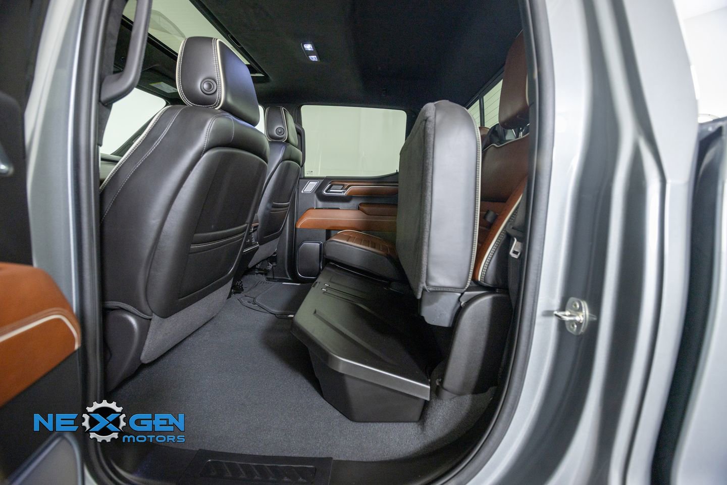 Used 2024 GMC Sierra 1500 Denali Ultimate AWD/4WD image 27