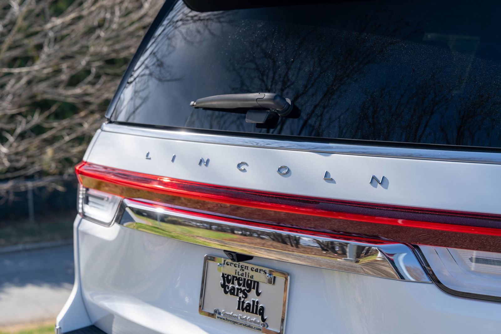 Used 2024 Lincoln Navigator Reserve image 13