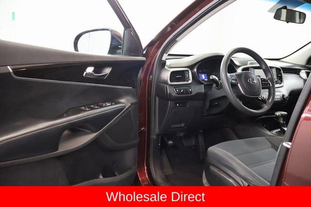 Used 2020 Kia Sorento LX AWD/4WD image 8