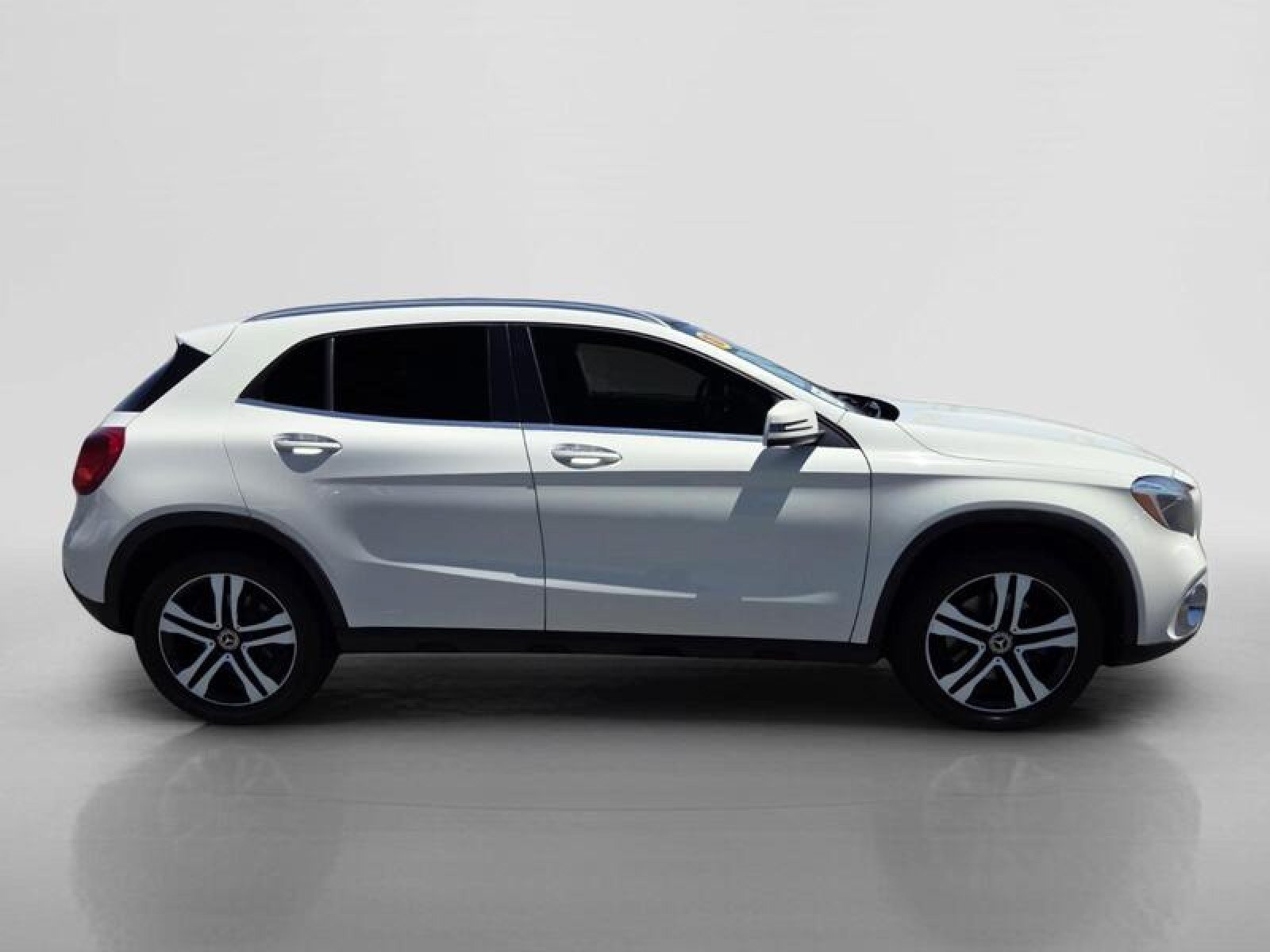 Used 2018 Mercedes-Benz GLA 250 image 6