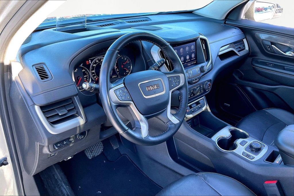 Used 2024 GMC Terrain Denali image 19
