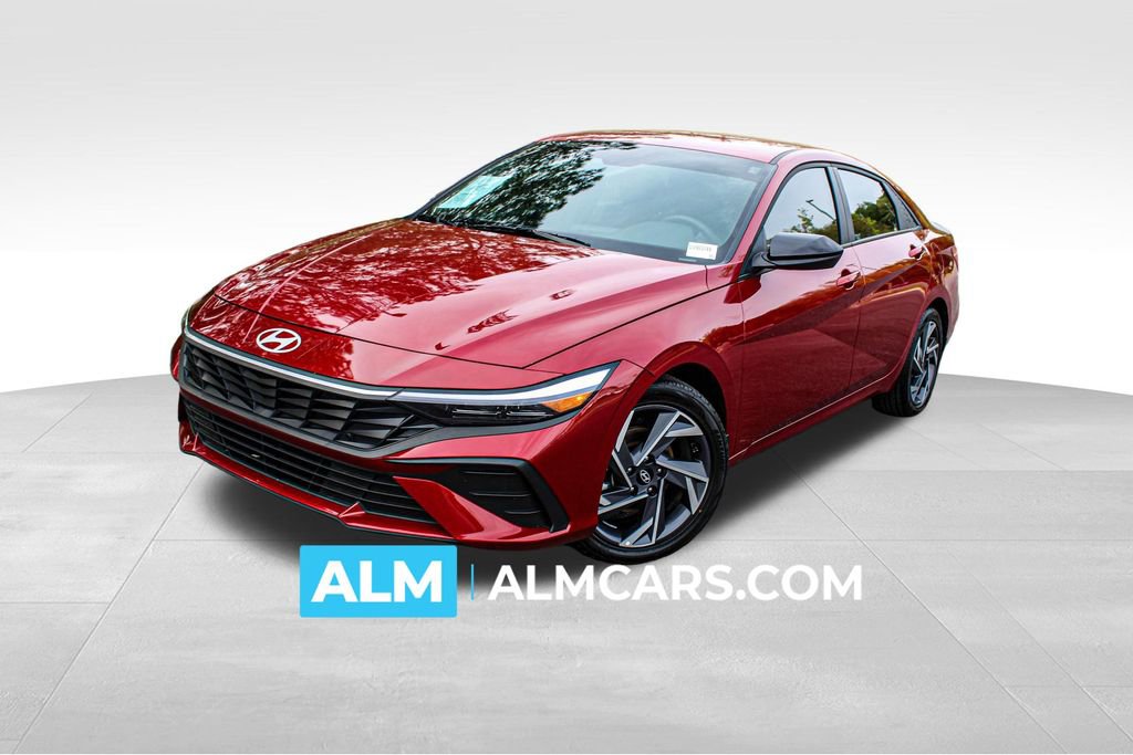 Used 2025 Hyundai Elantra Sport FWD image 1
