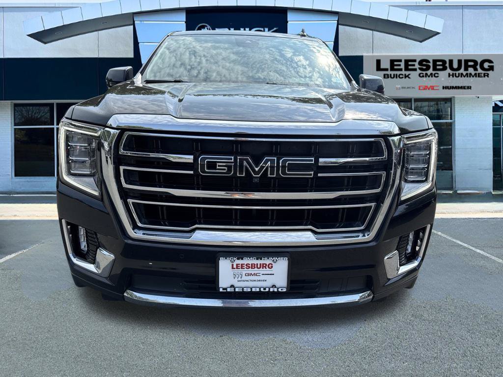 Used 2023 GMC Yukon SLT w/ SLT Premium Package AWD/4WD image 2