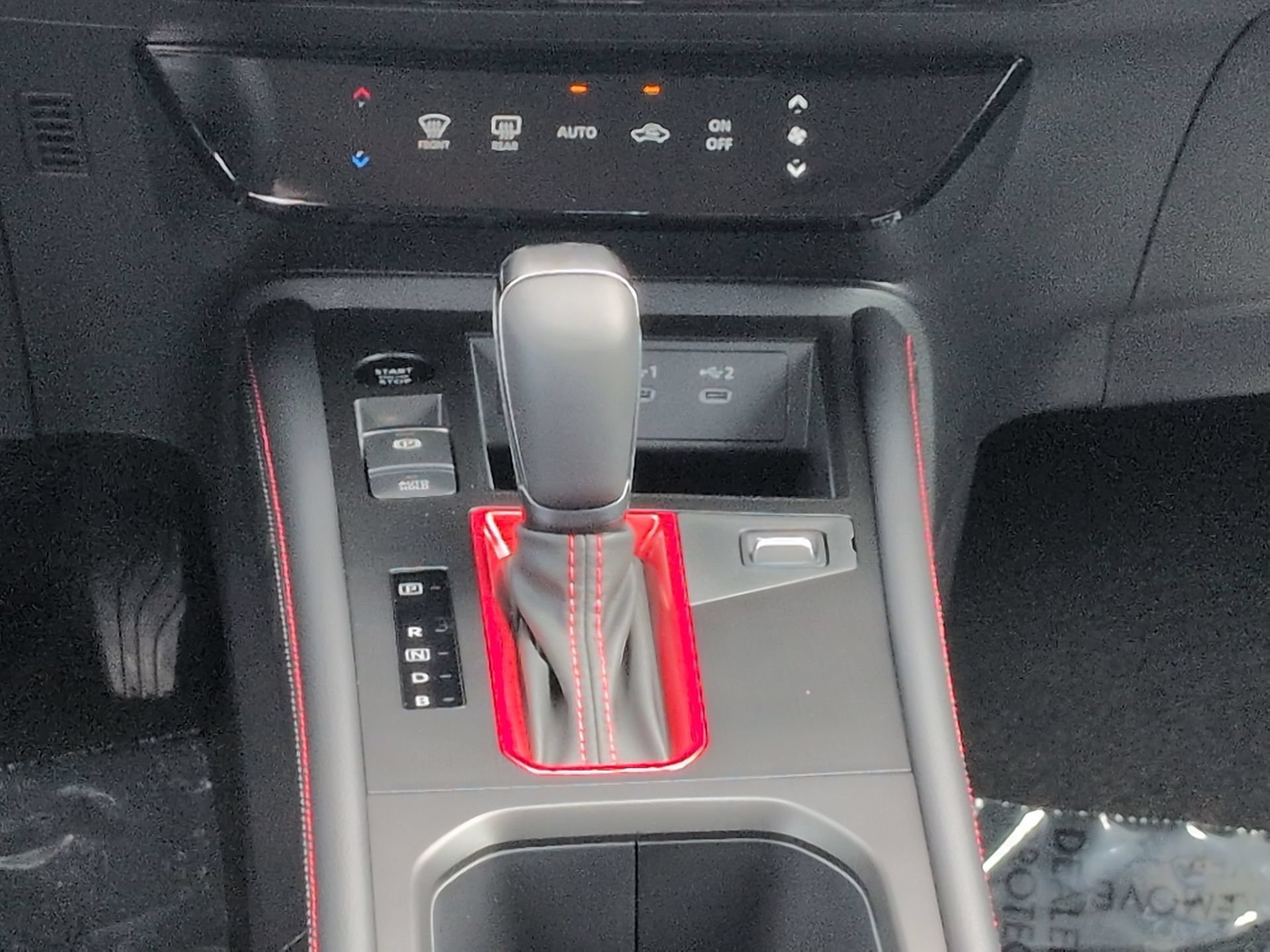 New 2026 Nissan Kicks SR FWD image 20