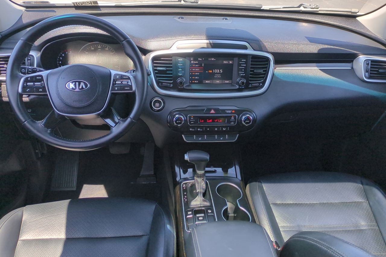 Used 2020 Kia Sorento EX FWD image 21