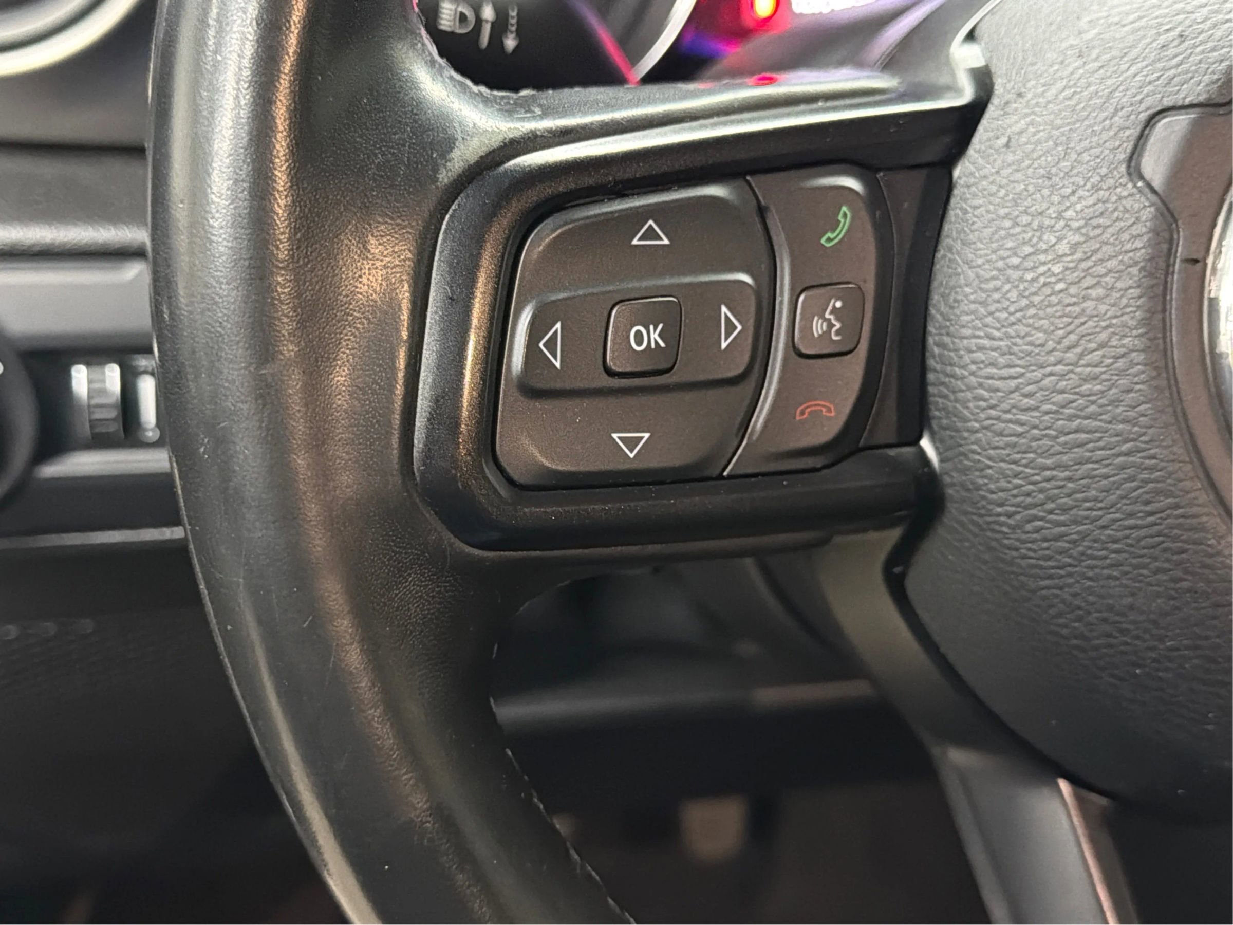 Used 2019 Jeep Wrangler Unlimited Sport S image 22