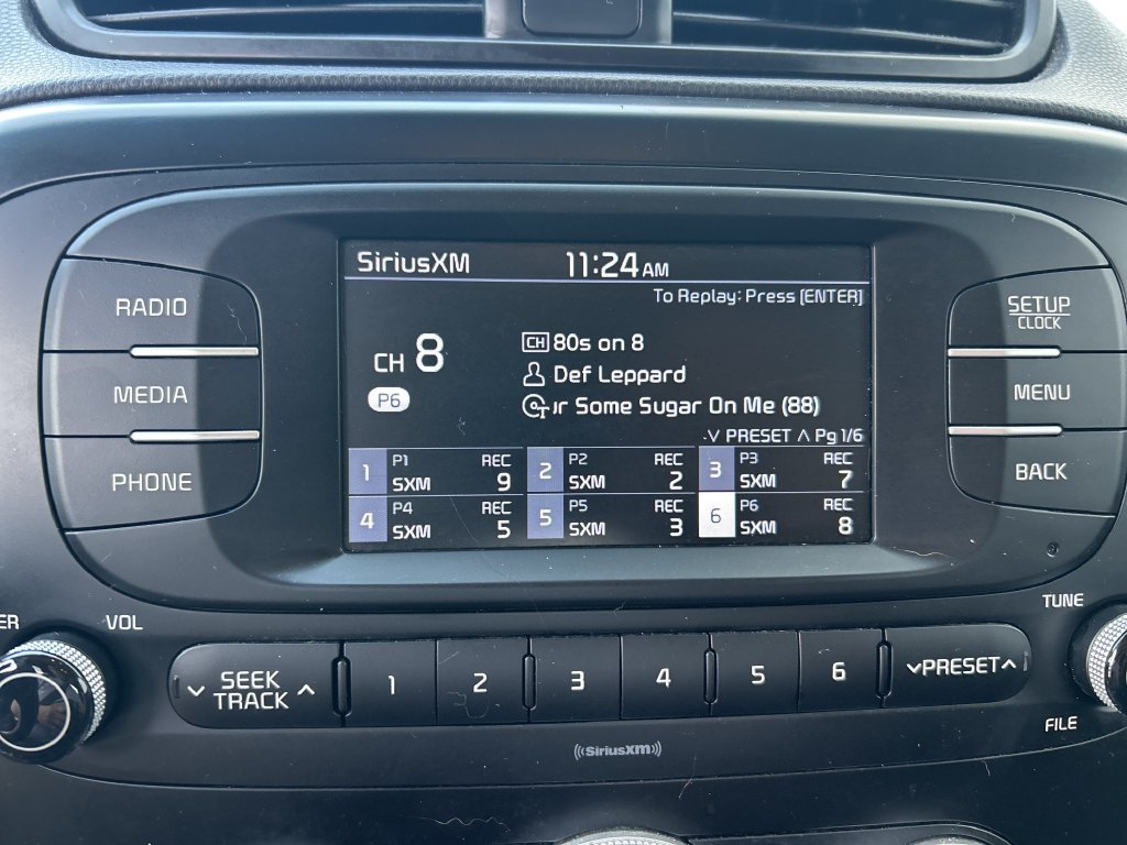 Used 2018 Kia Soul FWD image 24