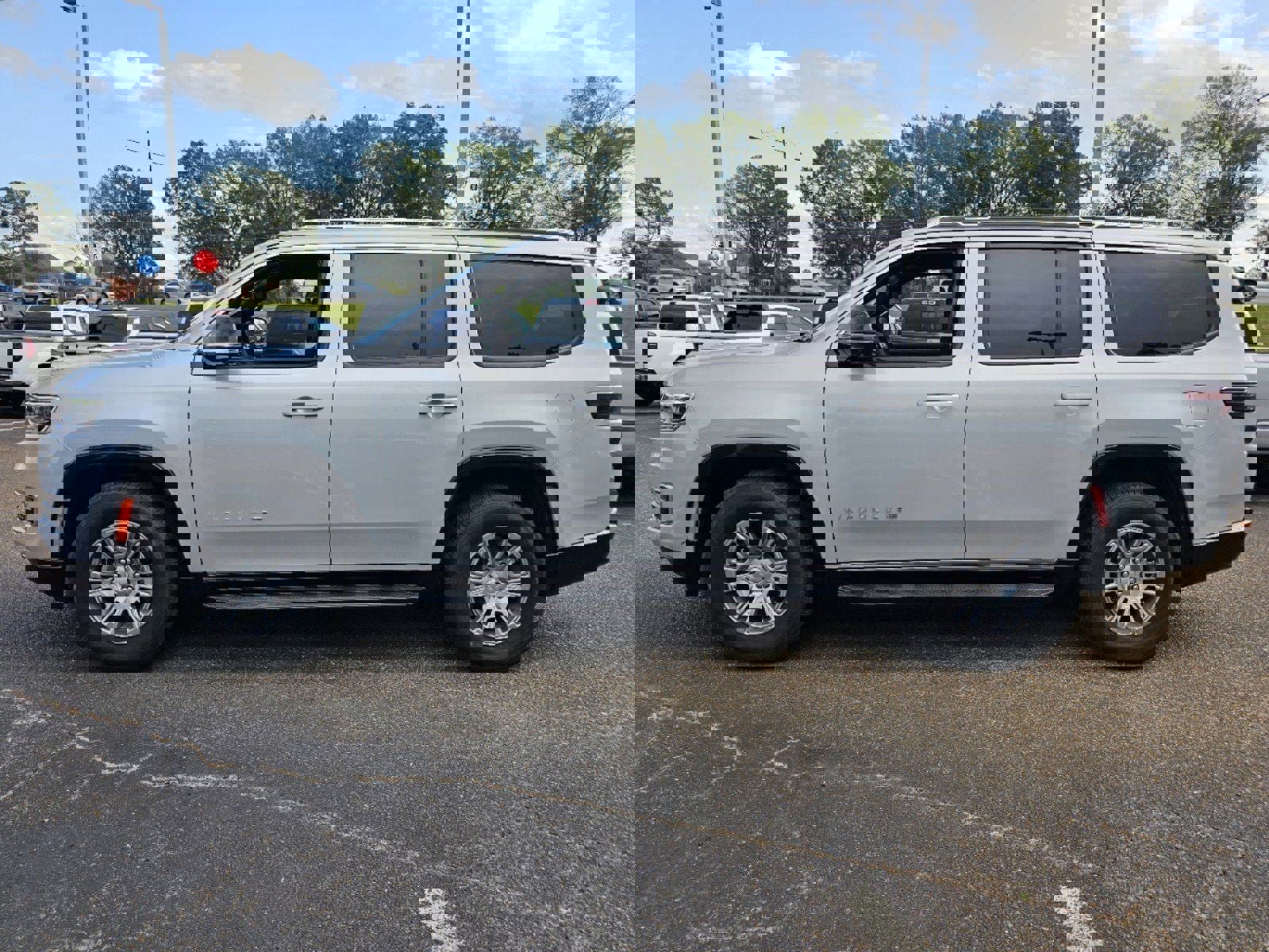 New 2024 Jeep Wagoneer 2WD w/ Convenience Group I image 2