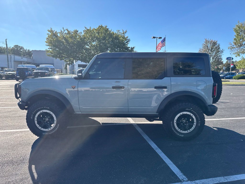 Used 2022 Ford Bronco Badlands AWD/4WD image 13