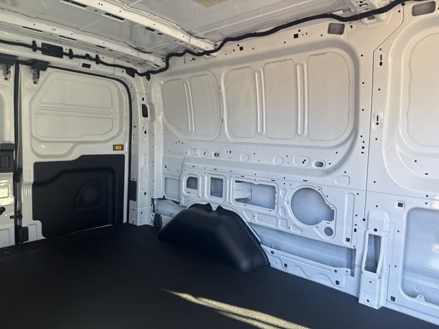 New 2025 Ford Transit 250 Low Roof image 28