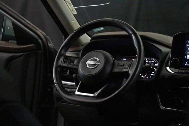 Used 2023 Nissan Rogue SL w/ SL Premium Package image 14