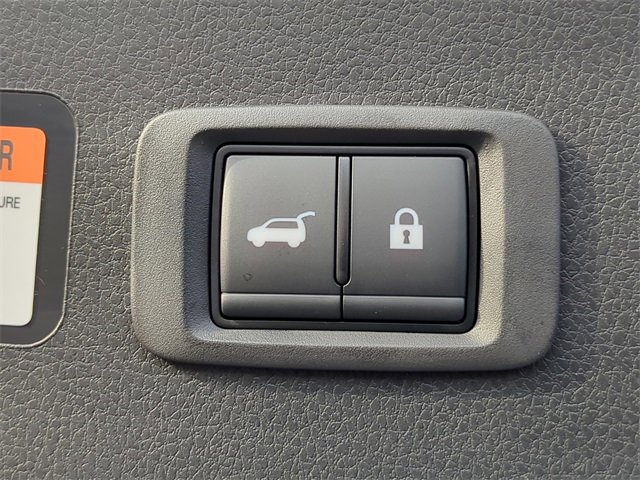 New 2025 Mitsubishi Eclipse Cross SE image 13