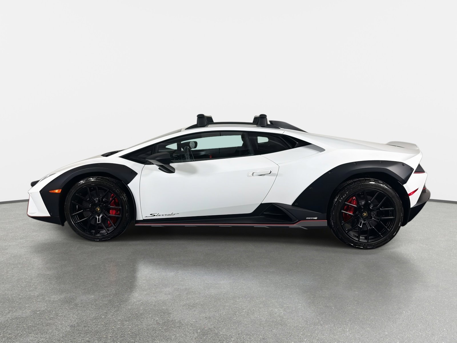 Used 2023 Lamborghini Huracan Sterrato image 6