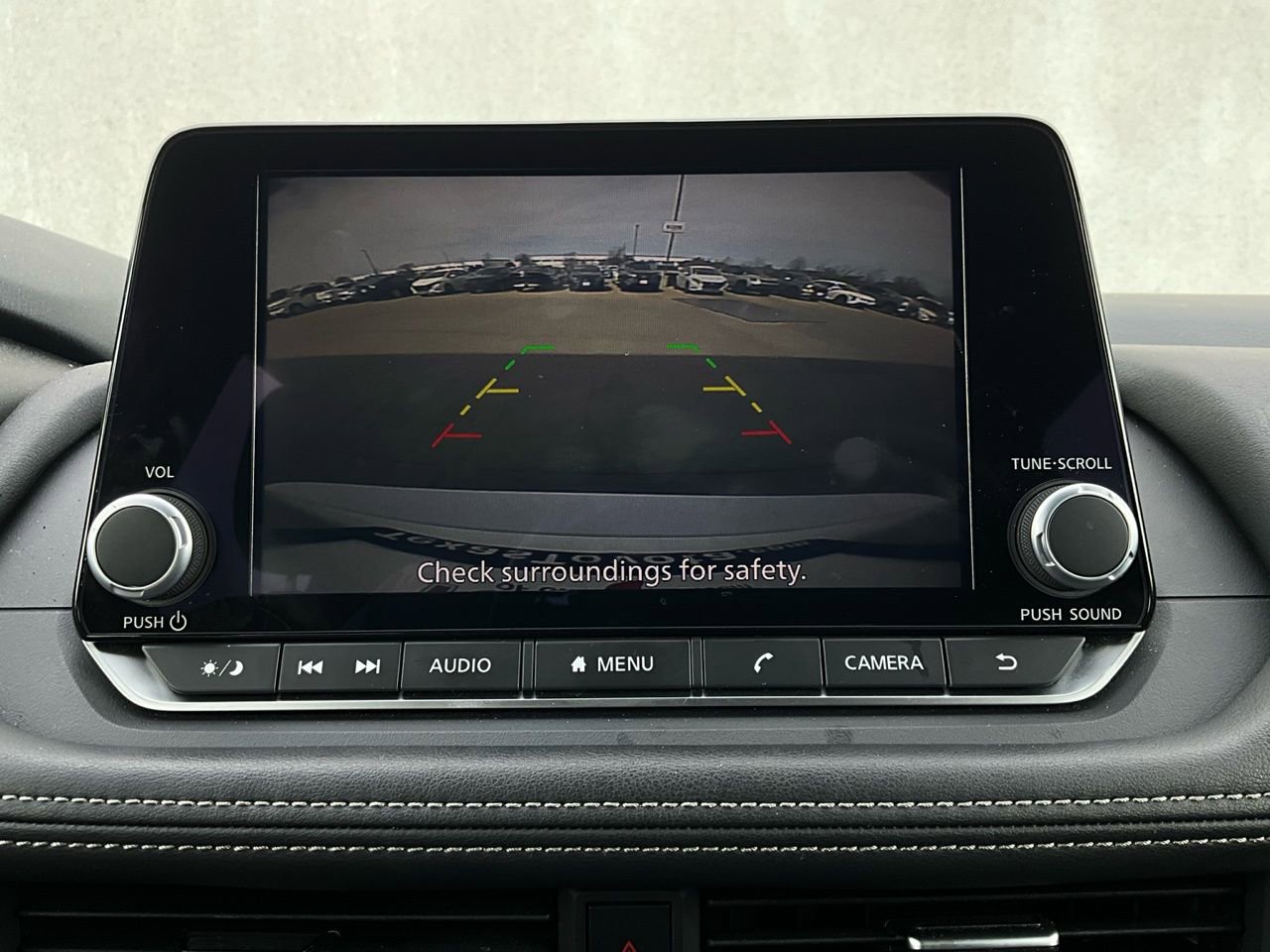 Used 2025 Nissan Rogue SV FWD image 31