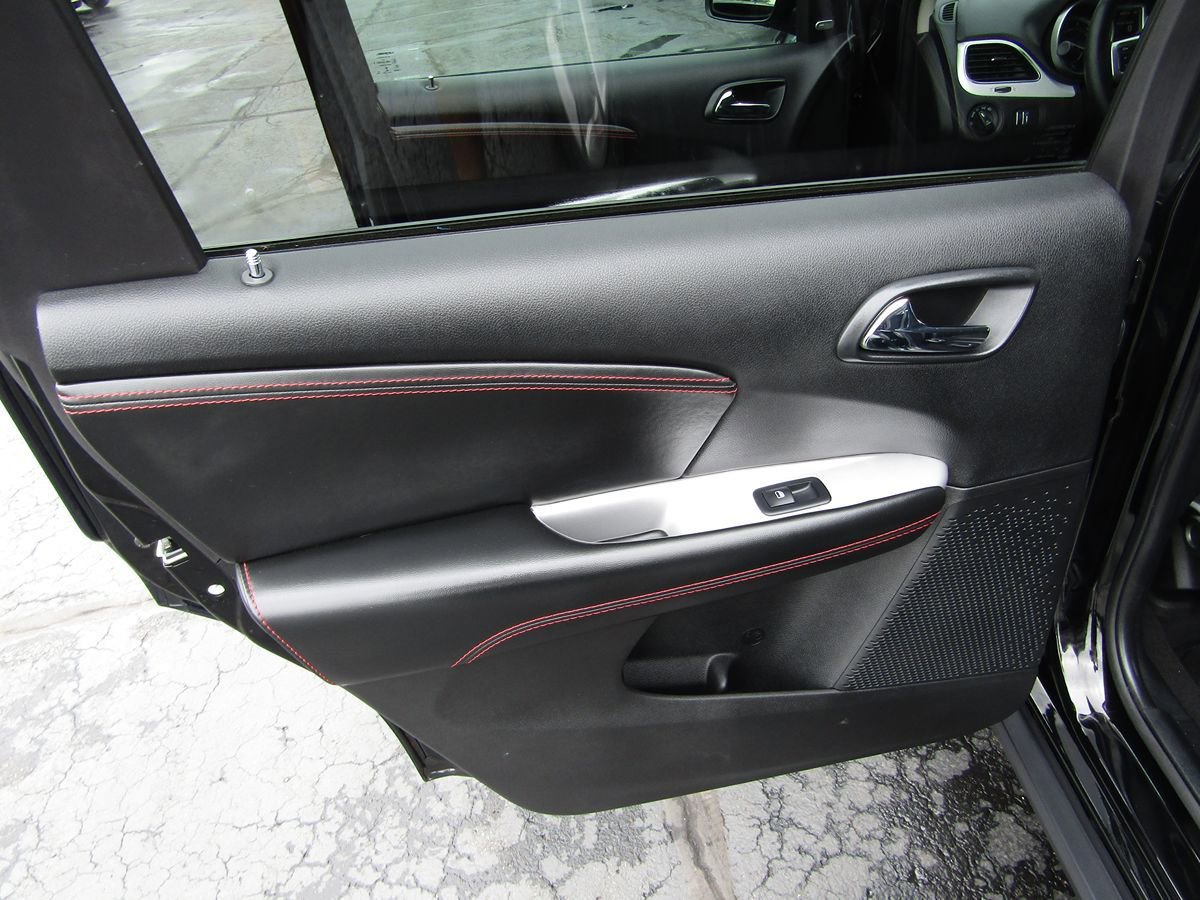 Used 2018 Dodge Journey GT image 27