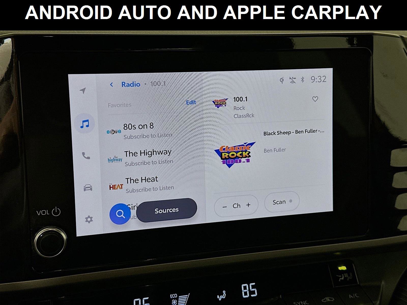 Certified 2025 Toyota Camry SE image 7