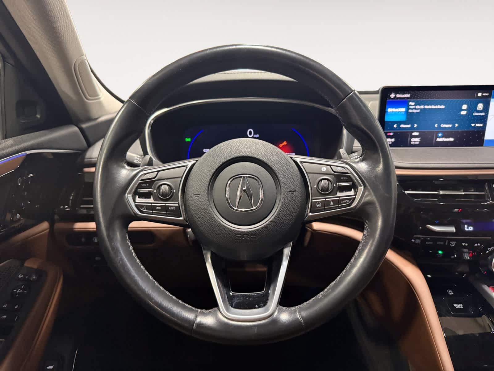Used 2023 Acura MDX SH-AWD w/ Technology Package image 13