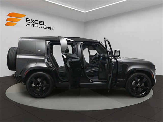 Used 2023 Land Rover Defender 110 X-Dynamic SE image 50