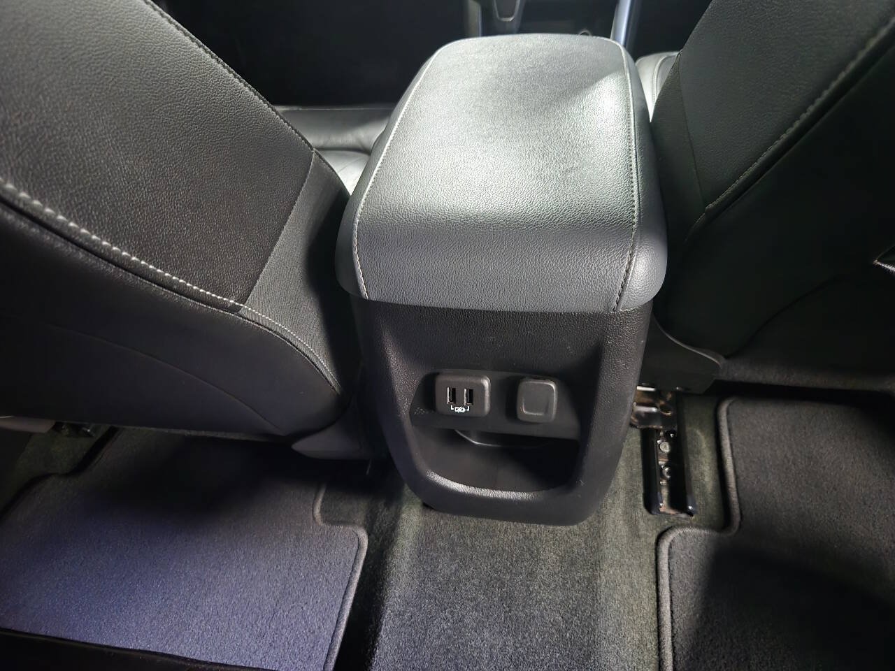 Used 2019 Chevrolet Colorado Z71 AWD/4WD image 27