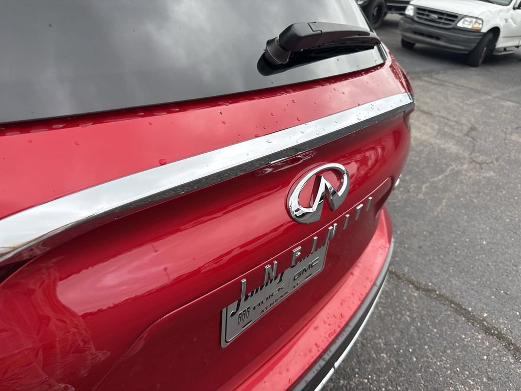 Used 2019 INFINITI QX50 Essential w/ Sensory Package AWD/4WD image 38