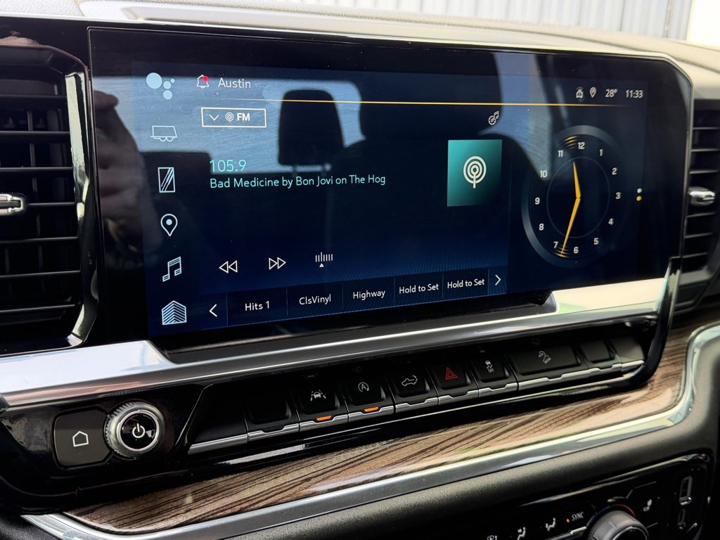 Used 2024 Chevrolet Silverado 1500 RST image 11