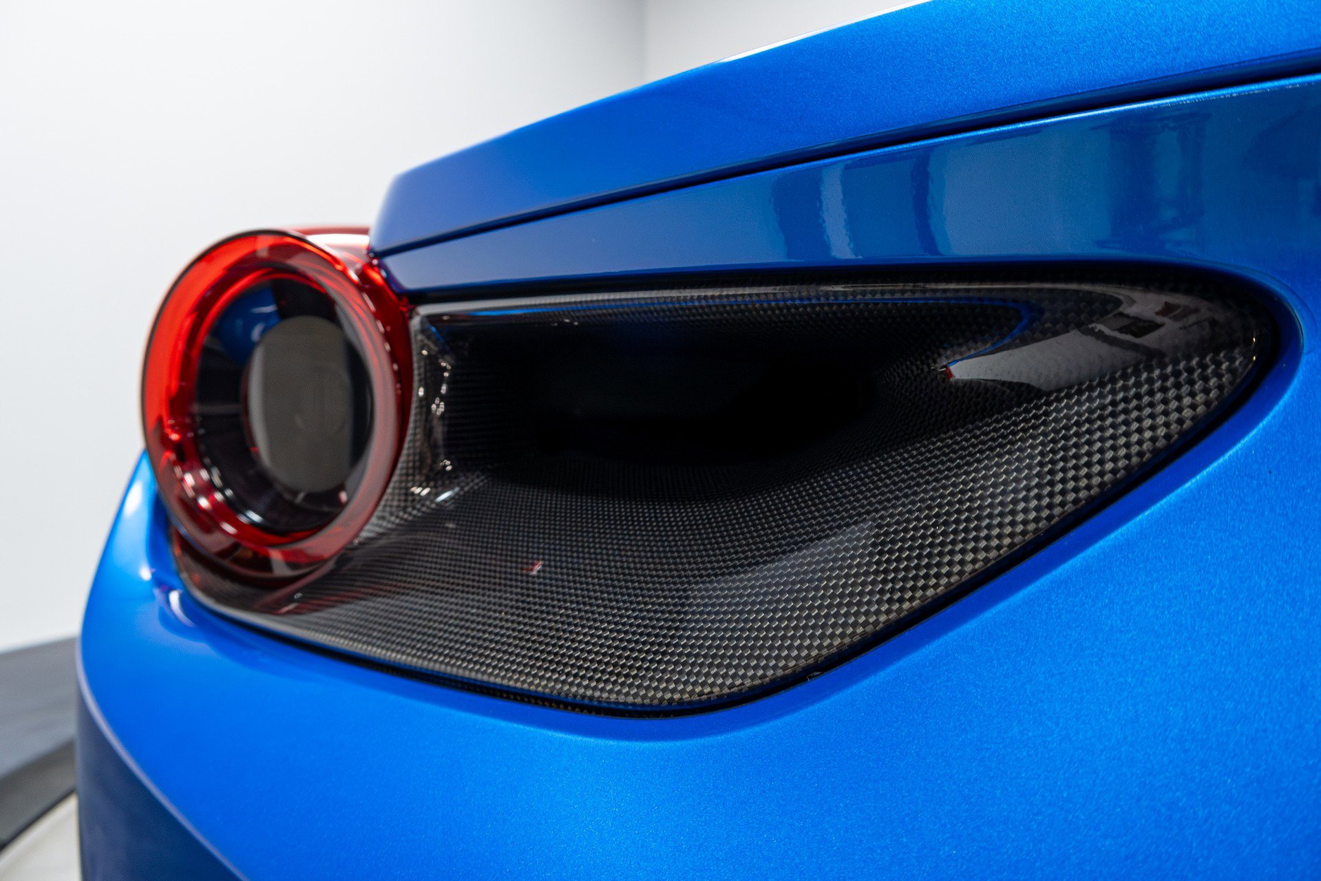 Used 2016 Ferrari 488 Spider image 61