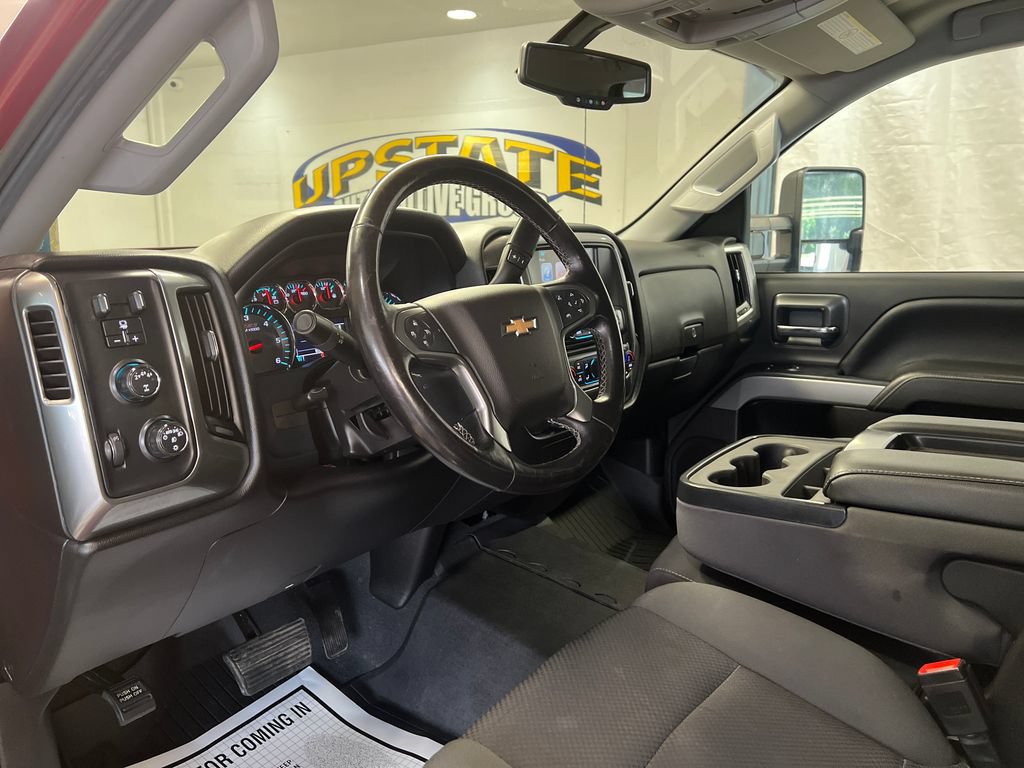 Used 2019 Chevrolet Silverado 2500 LT w/ All Star Edition AWD/4WD image 24