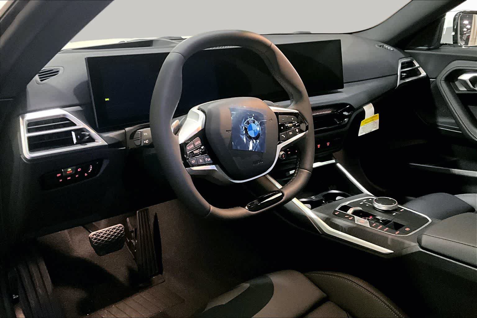 New 2025 BMW 230i xDrive Coupe w/ Premium Package AWD/4WD image 9