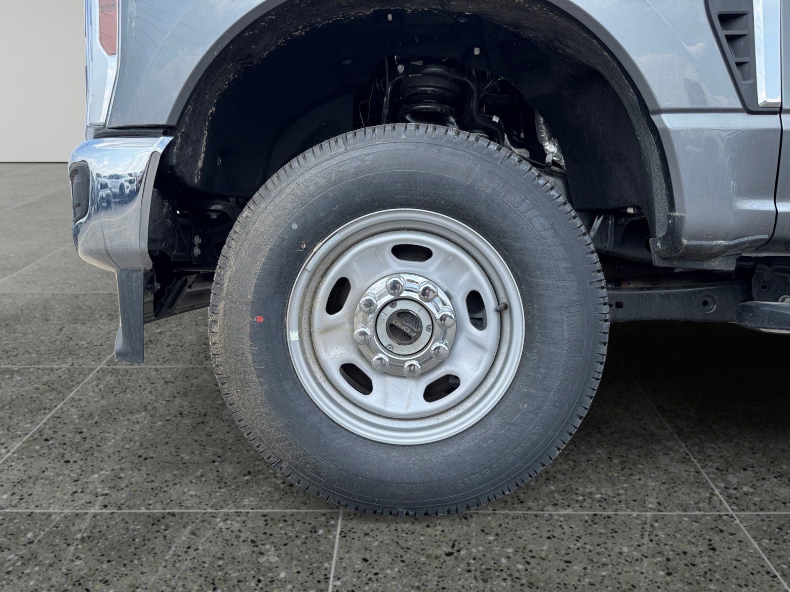 New 2025 Ford F250 XL w/ XL Chrome Package image 9