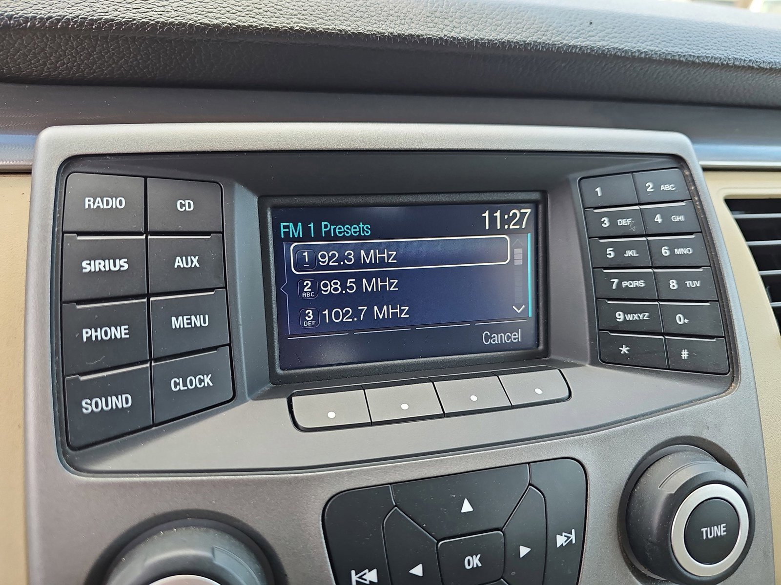 Used 2018 Ford Flex SE FWD image 22