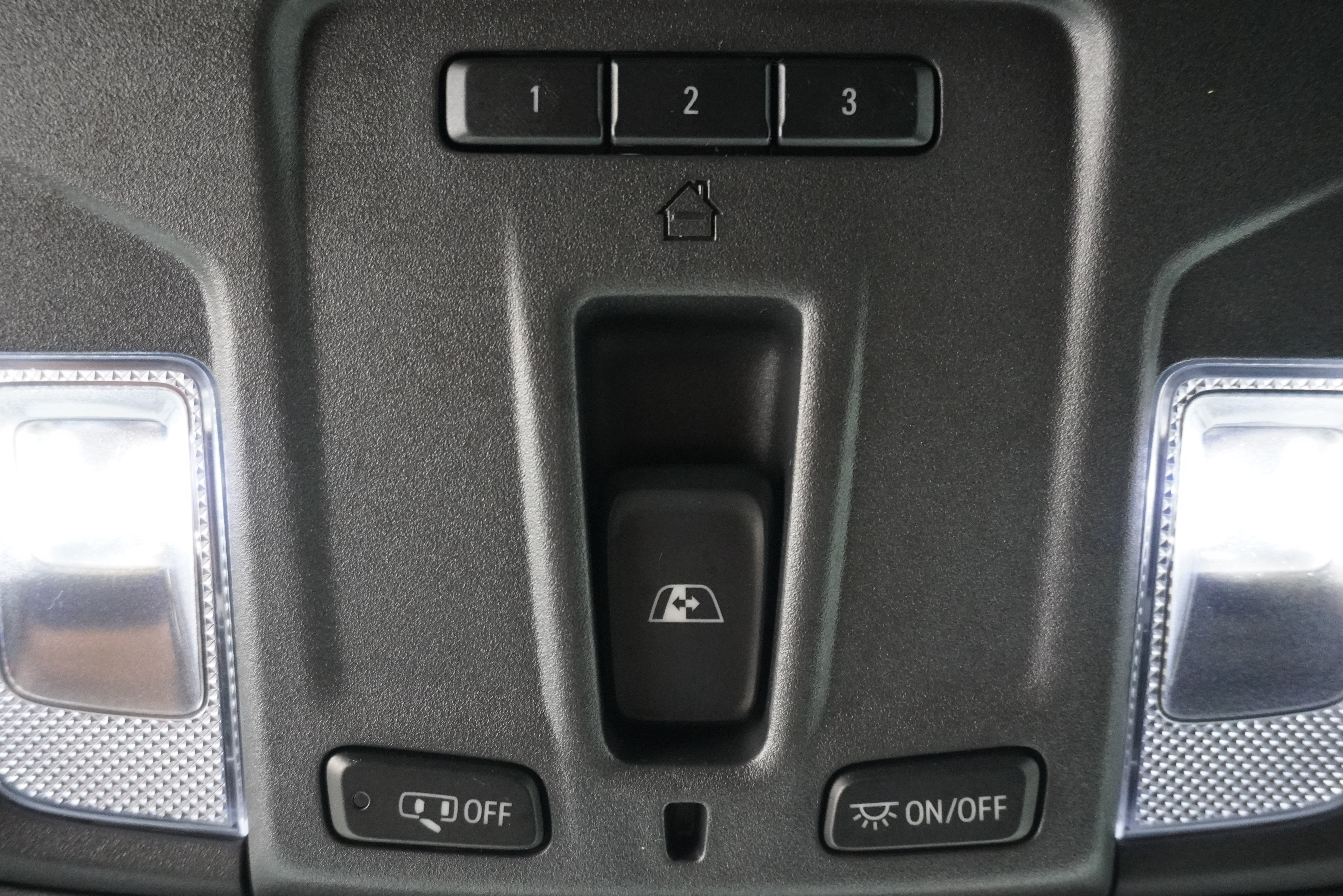 Used 2024 GMC Sierra 1500 AT4 w/ Technology Package AWD/4WD image 28