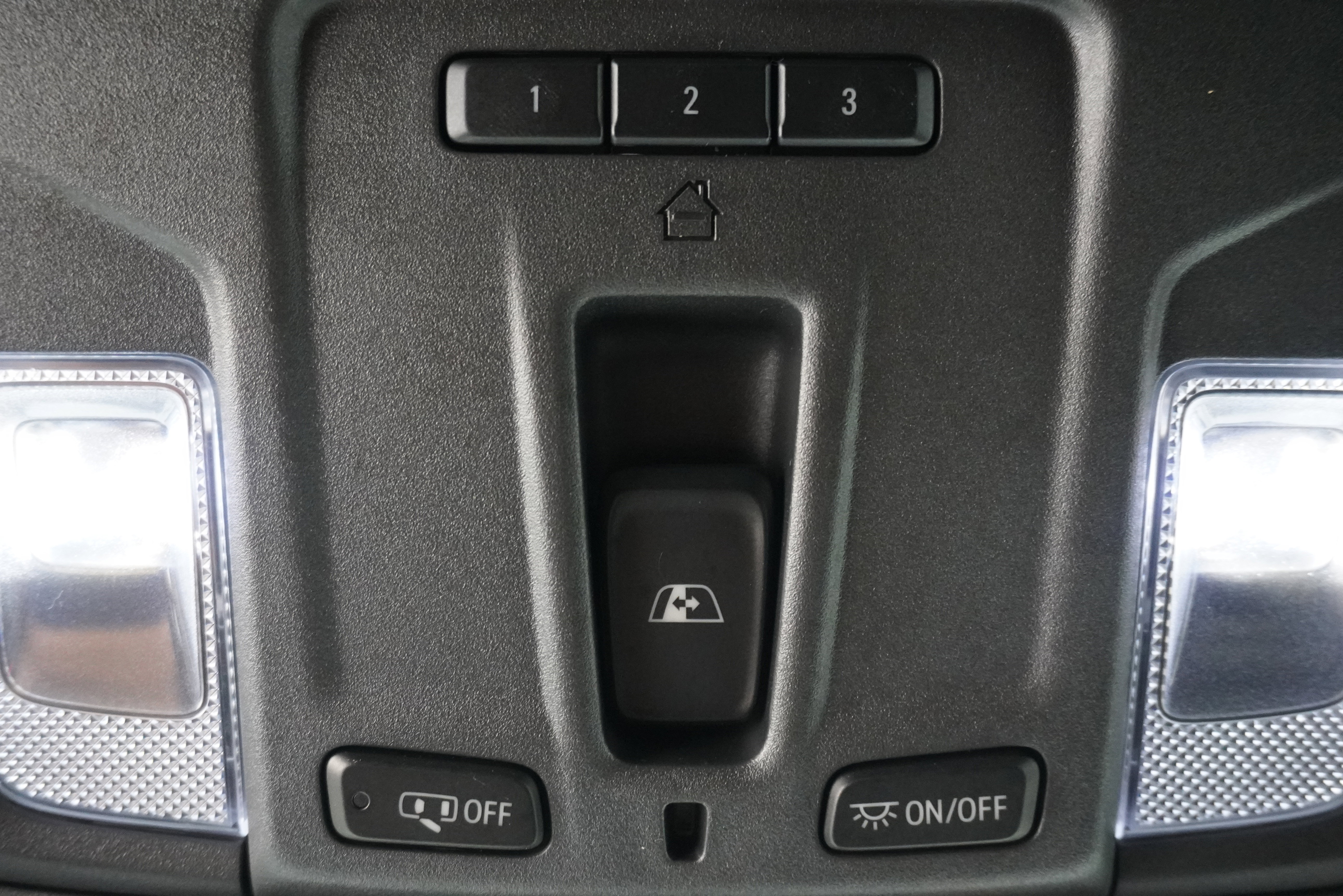 Used 2024 GMC Sierra 1500 AT4 w/ Technology Package AWD/4WD image 28