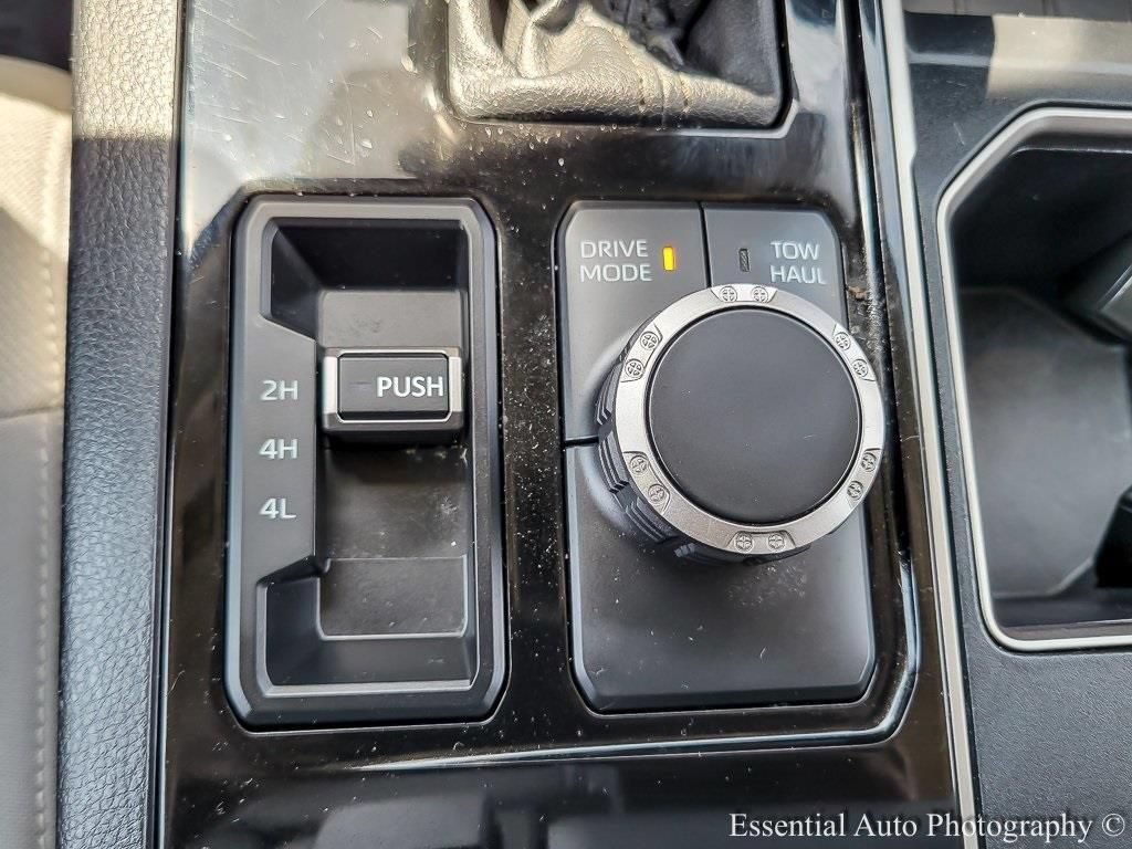 Used 2022 Toyota Tundra SR5 AWD/4WD image 14