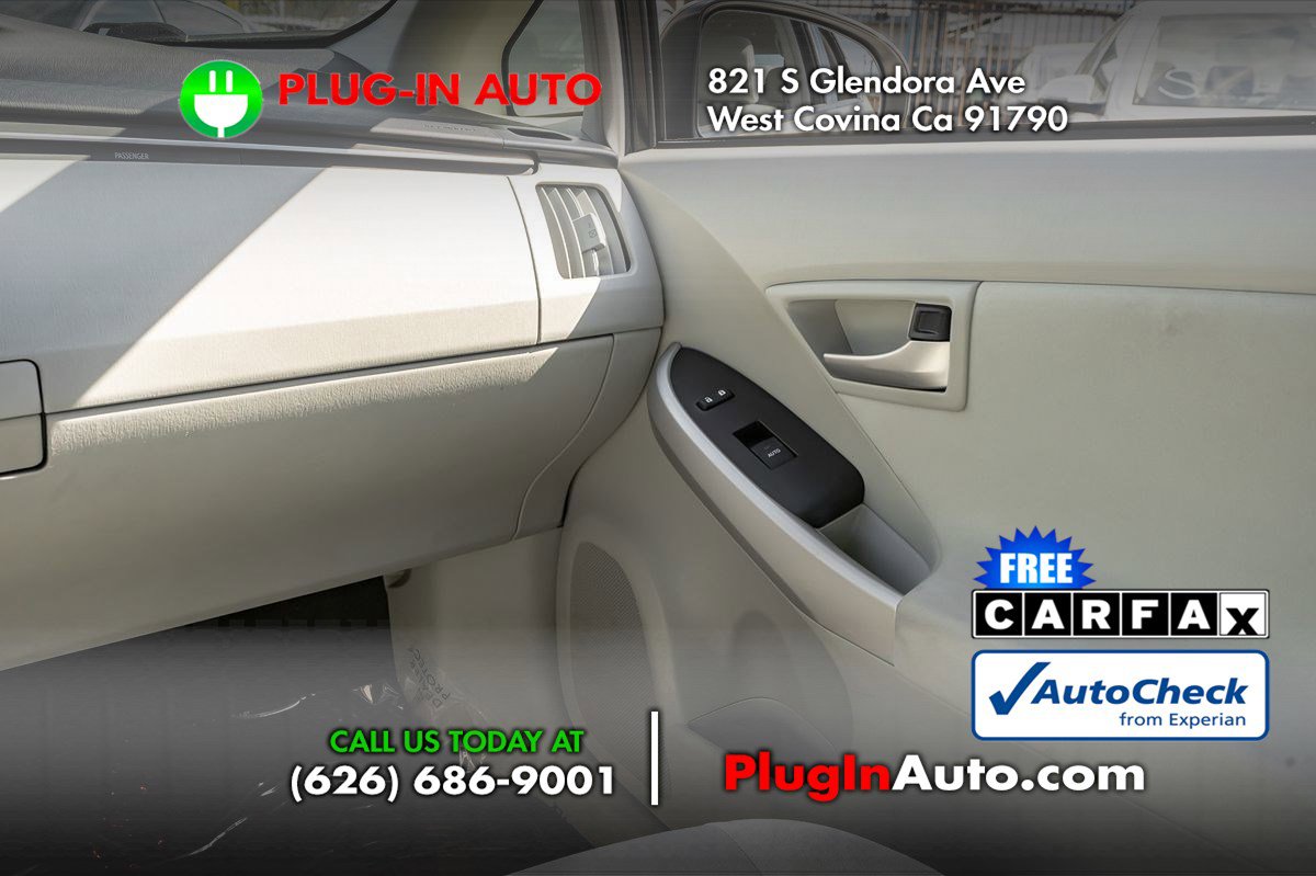 Used 2012 Toyota Prius Three image 15