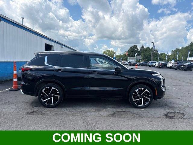 Used 2024 Mitsubishi Outlander SEL