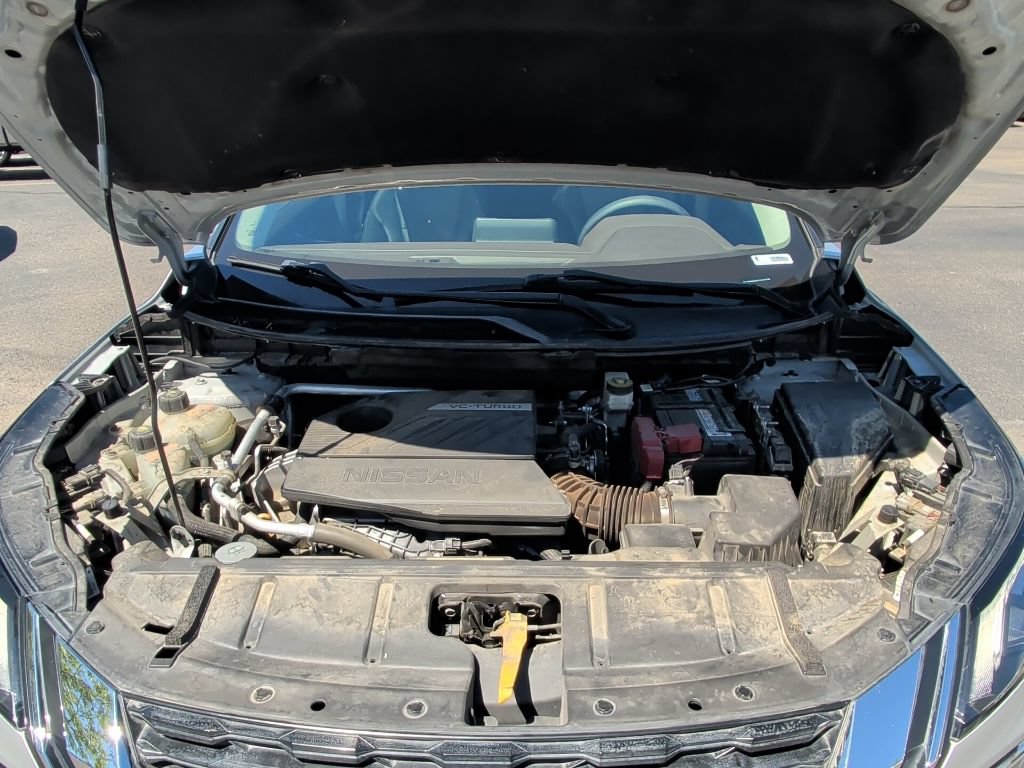 Used 2022 Nissan Rogue SV AWD/4WD image 22