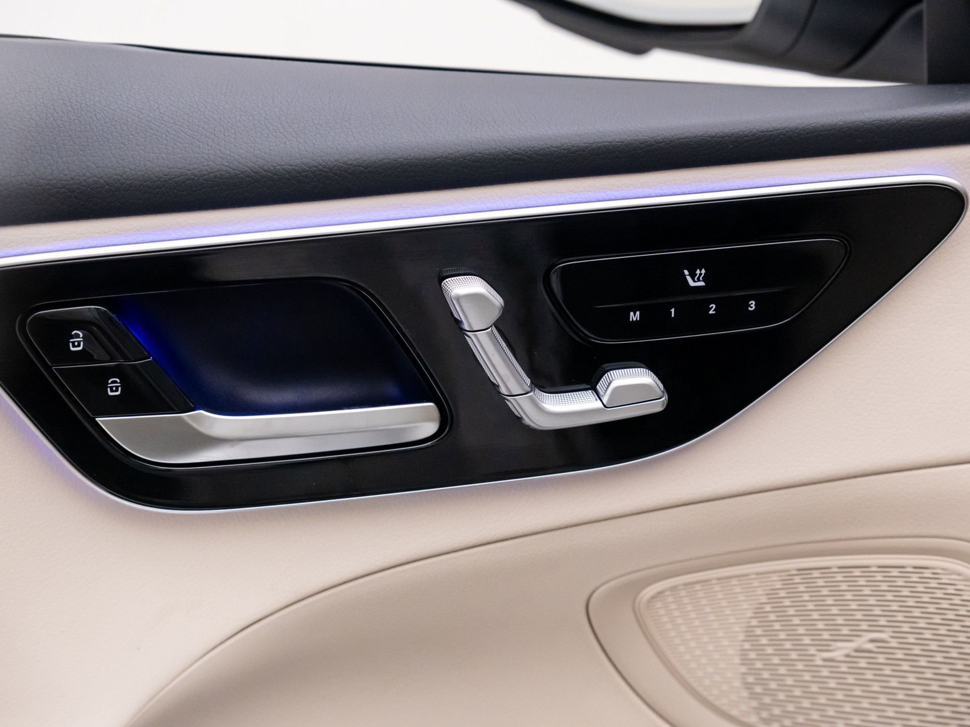 New 2026 Mercedes-Benz C 300 4MATIC Sedan image 16