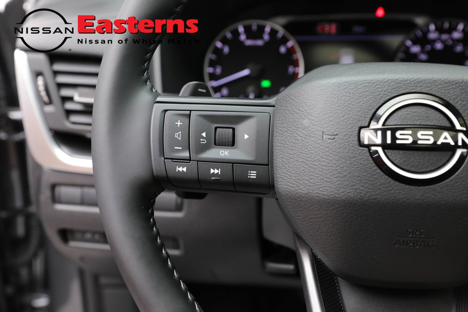 Used 2026 Nissan Rogue Dark Armor AWD/4WD image 15