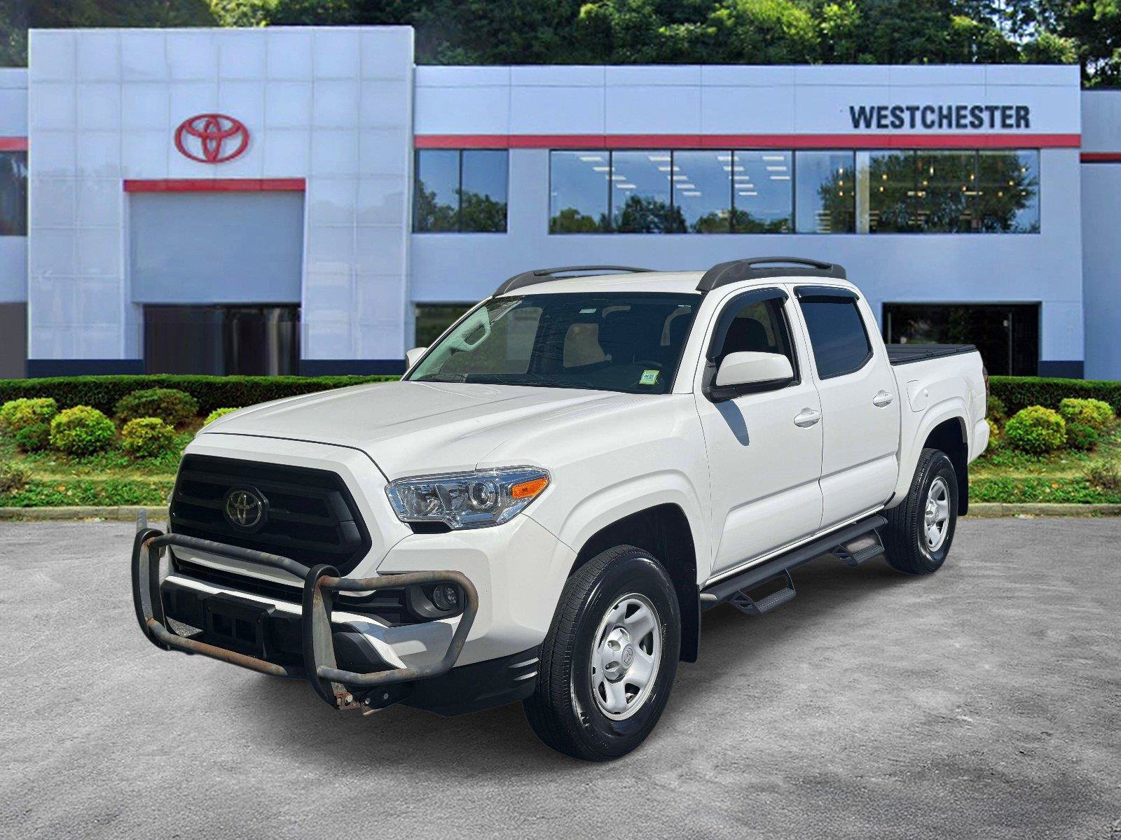 Used 2022 Toyota Tacoma SR AWD/4WD image 4