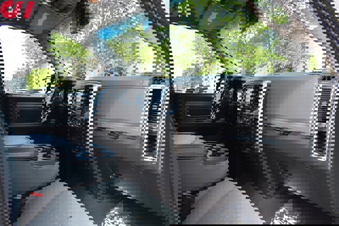 Used 2015 RAM 1500 Classic SLT image 11