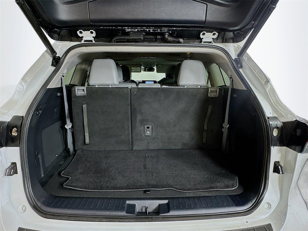 Used 2022 Toyota Highlander Limited image 28