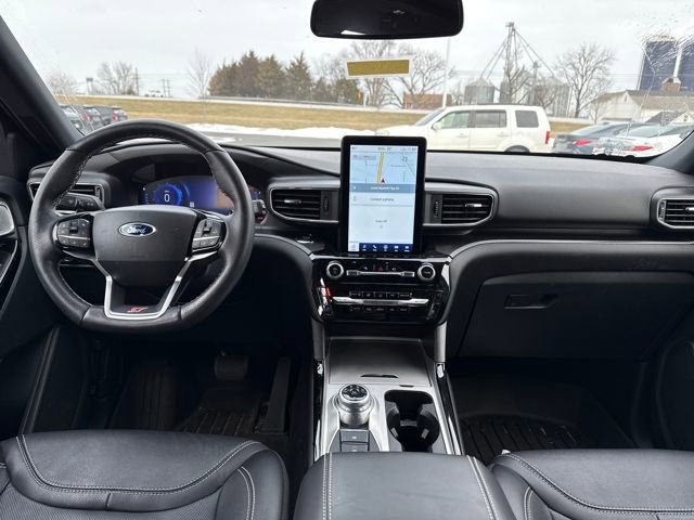 Used 2022 Ford Explorer ST w/ Equipment Group 401A image 12