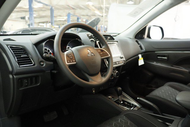 New 2027 Mitsubishi Outlander Sport ES AWD/4WD image 5