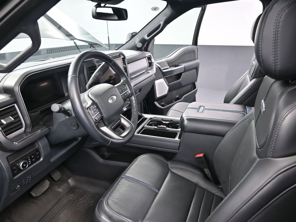 Used 2025 Ford F250 Platinum image 24