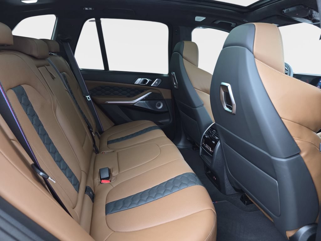 New 2026 BMW X5 M Competition w/ Executive Package AWD/4WD image 11