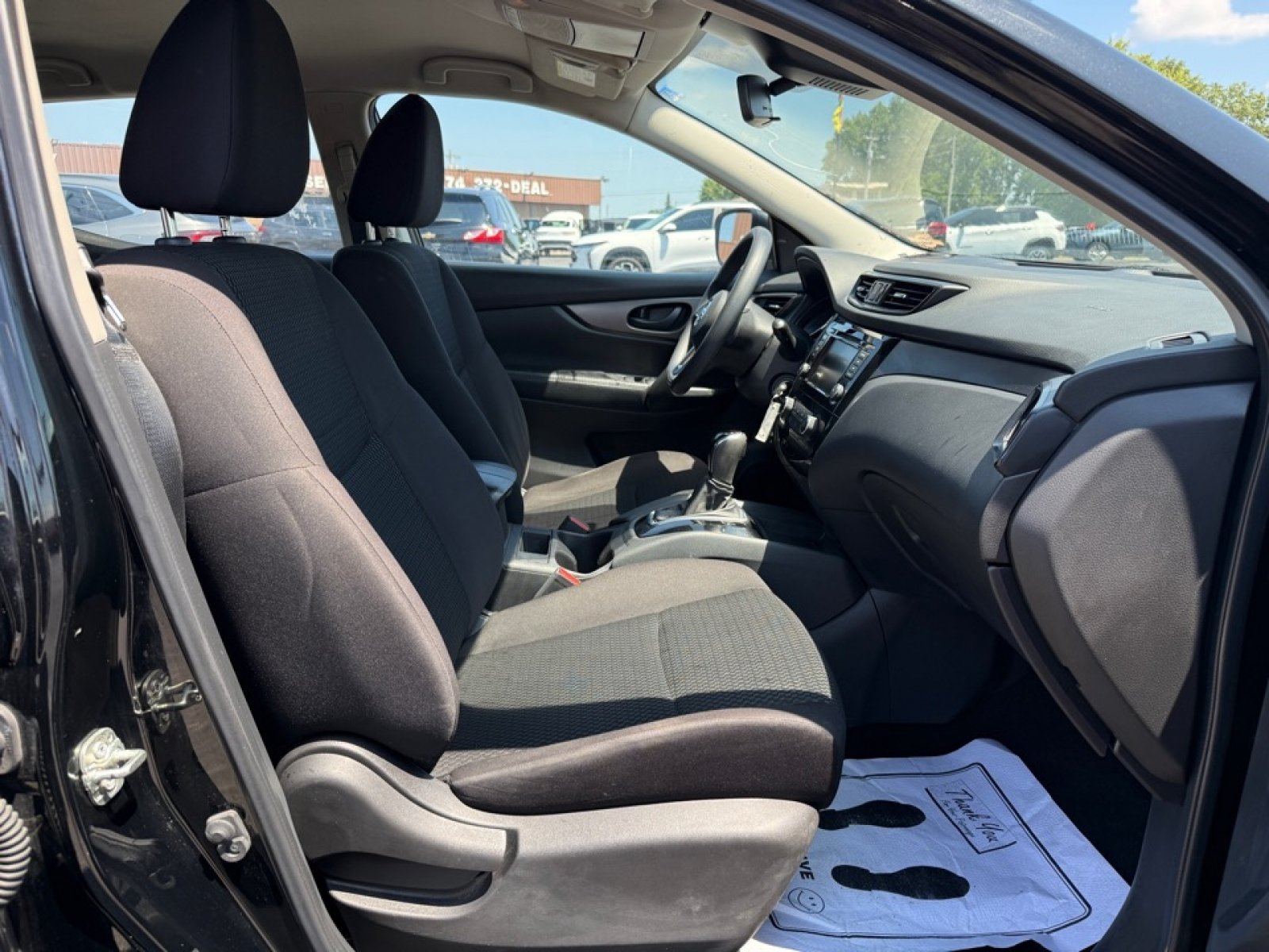 Used 2020 Nissan Rogue Sport S AWD/4WD image 23