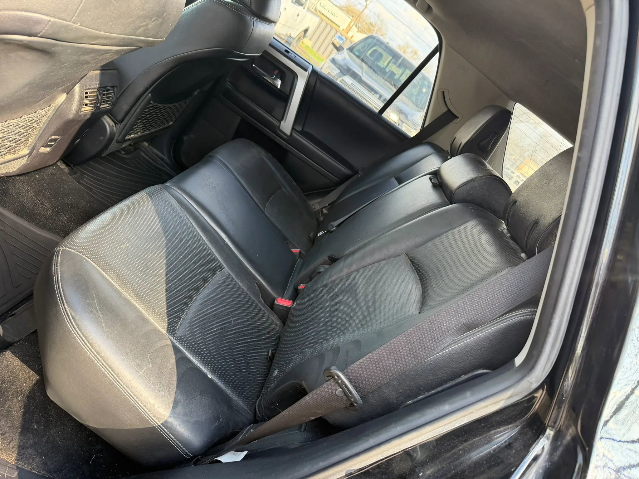 Used 2016 Toyota 4Runner Limited image 30
