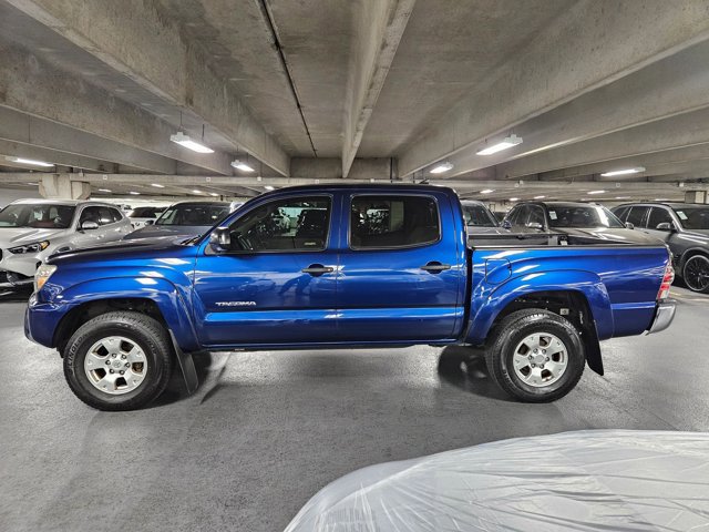 Used 2015 Toyota Tacoma PreRunner w/ SR5 Package RWD image 9
