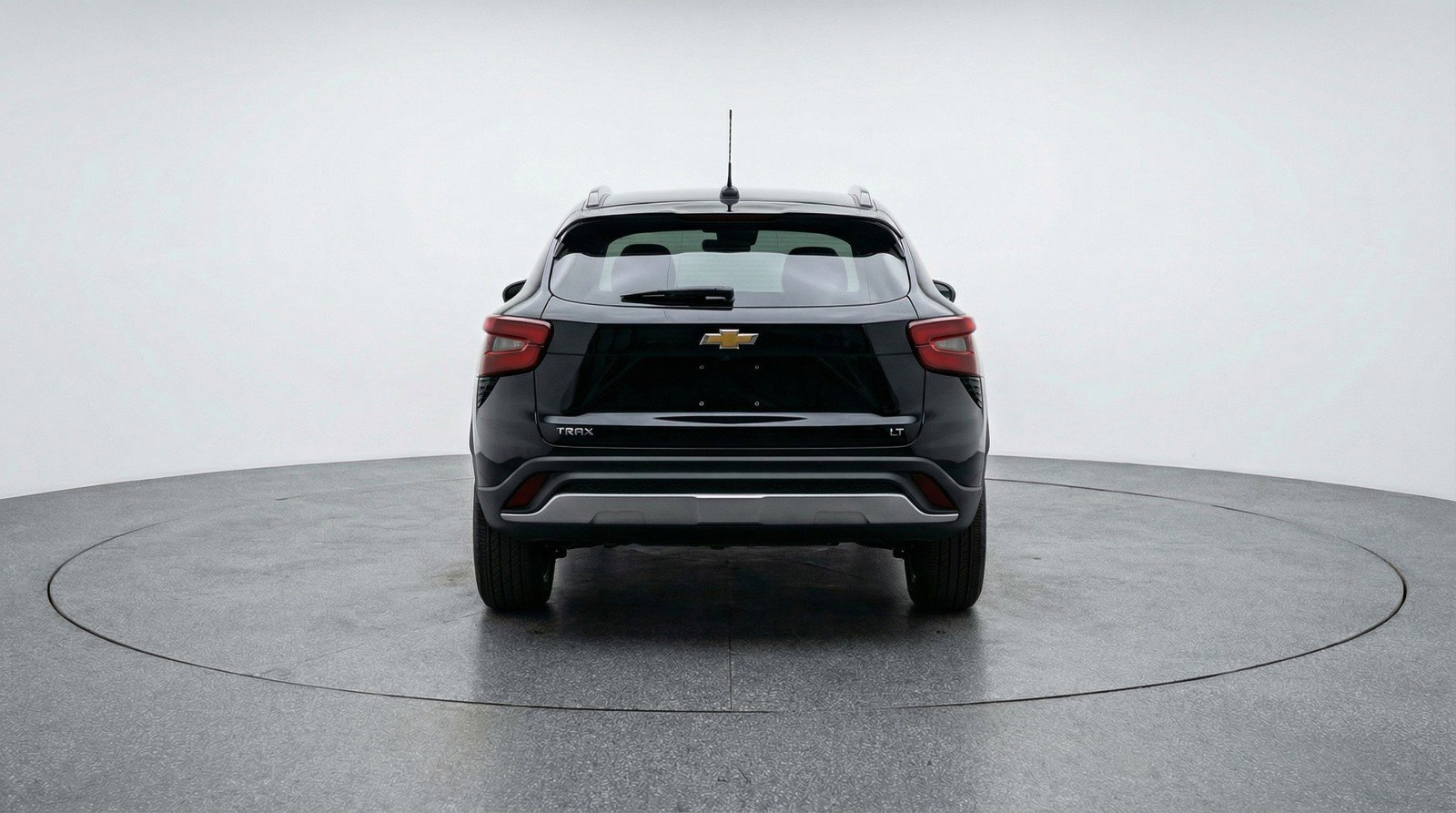 Used 2025 Chevrolet Trax LT FWD image 7