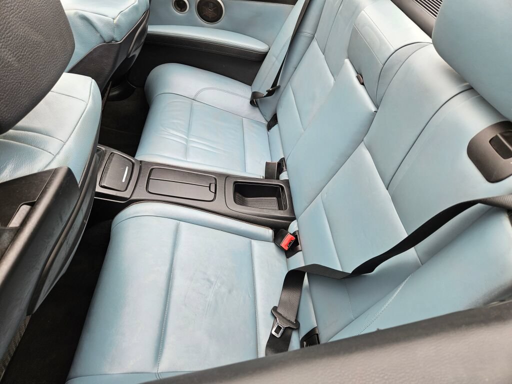 Used 2013 BMW M3 Convertible RWD image 11